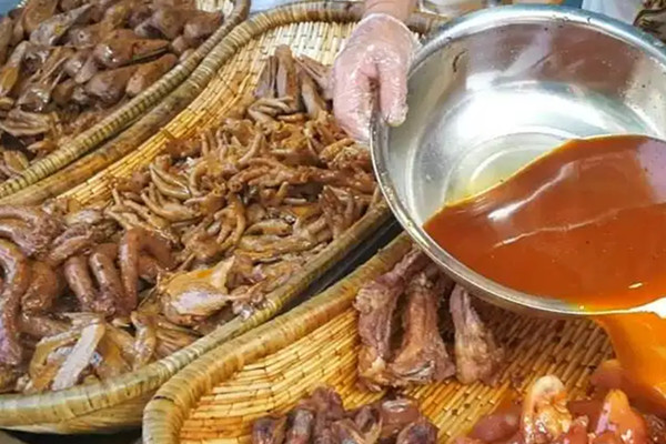 現(xiàn)撈鹵菜